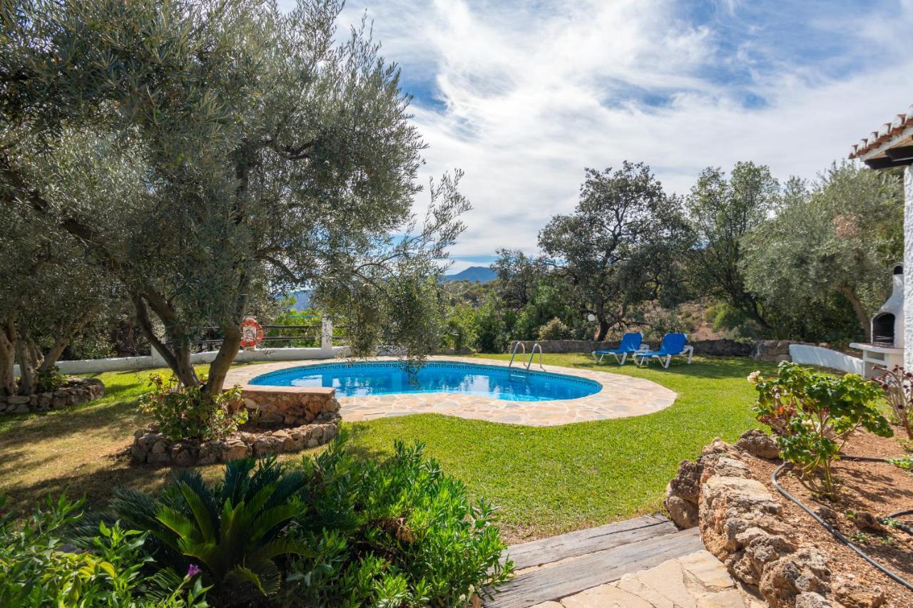El Chorro Villas Casa Rosaleda Luaran gambar